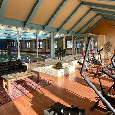 La Ruinette-cosy 2-bed With Pool & Gym Access *